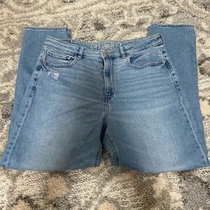 American Eagle mom jeans